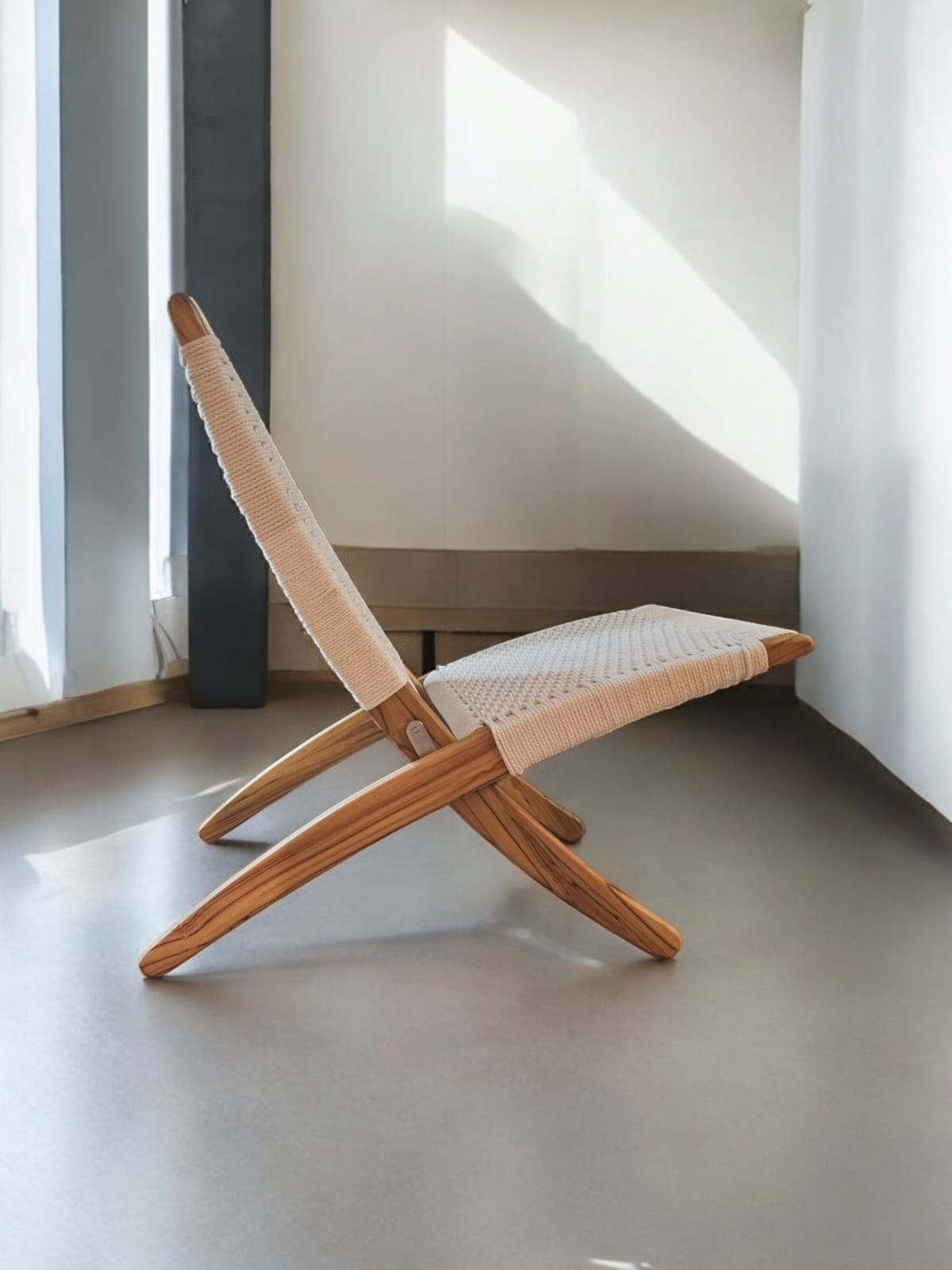 CUBA Accent Chair