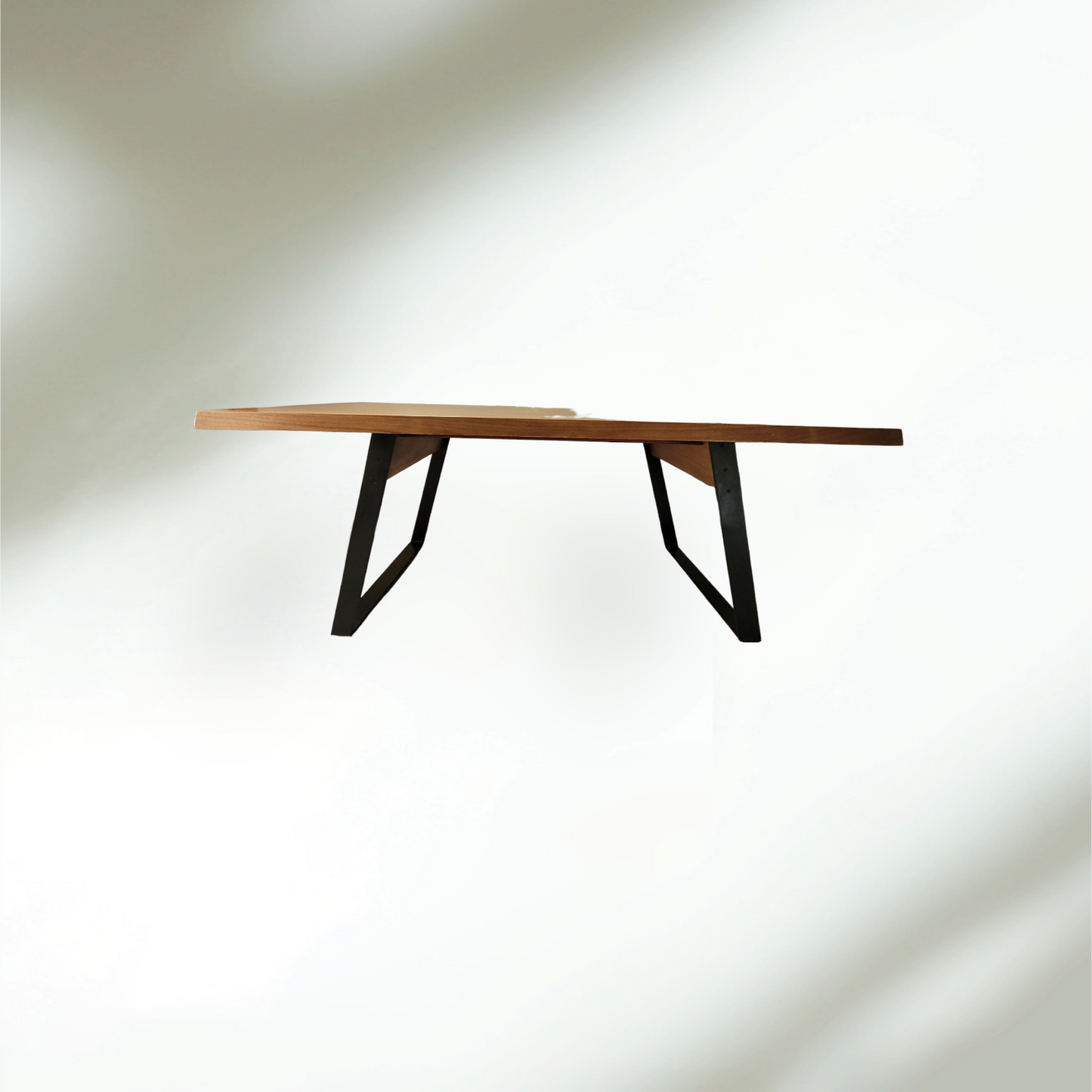 IRON Dining Table