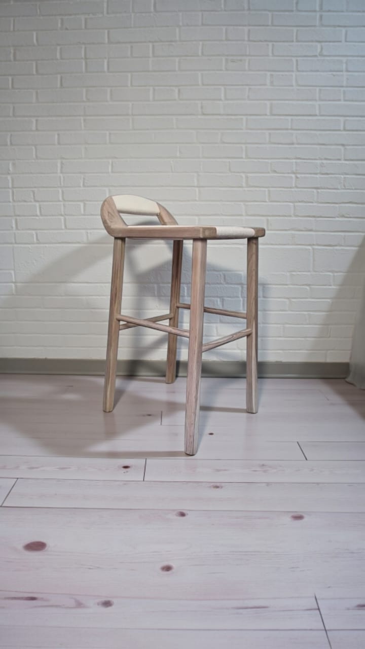 Taburete para barra SELINA